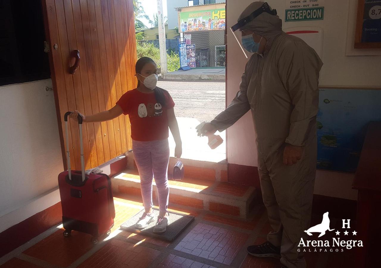 Hostal Arena Negra Puerto Ayora  Ngoại thất bức ảnh