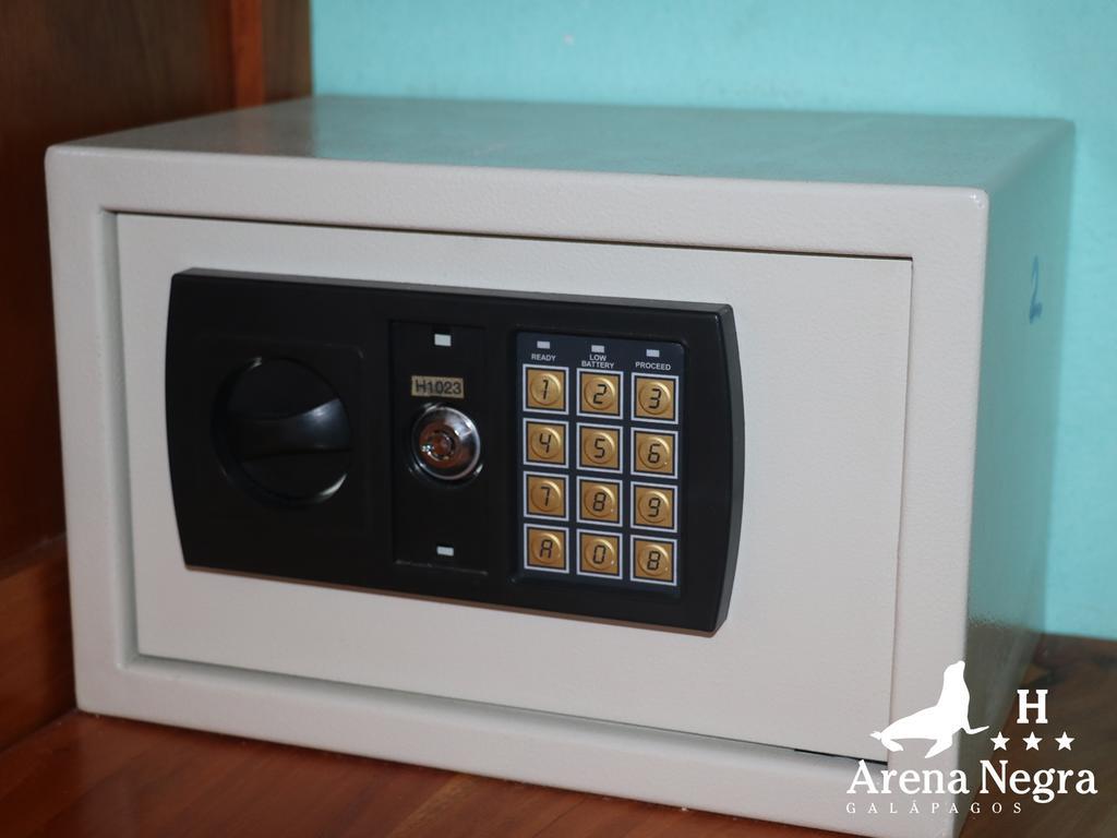 Hostal Arena Negra Puerto Ayora  Ngoại thất bức ảnh