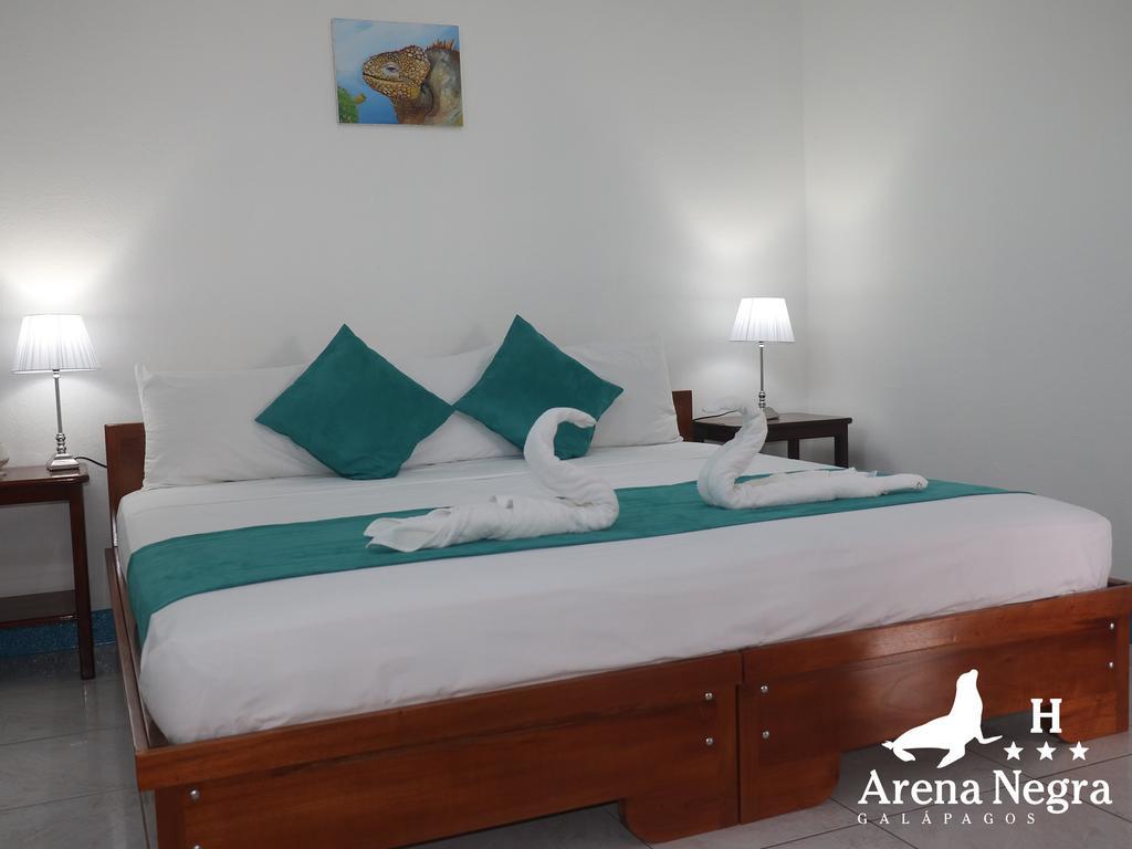 Hostal Arena Negra Puerto Ayora  Ngoại thất bức ảnh