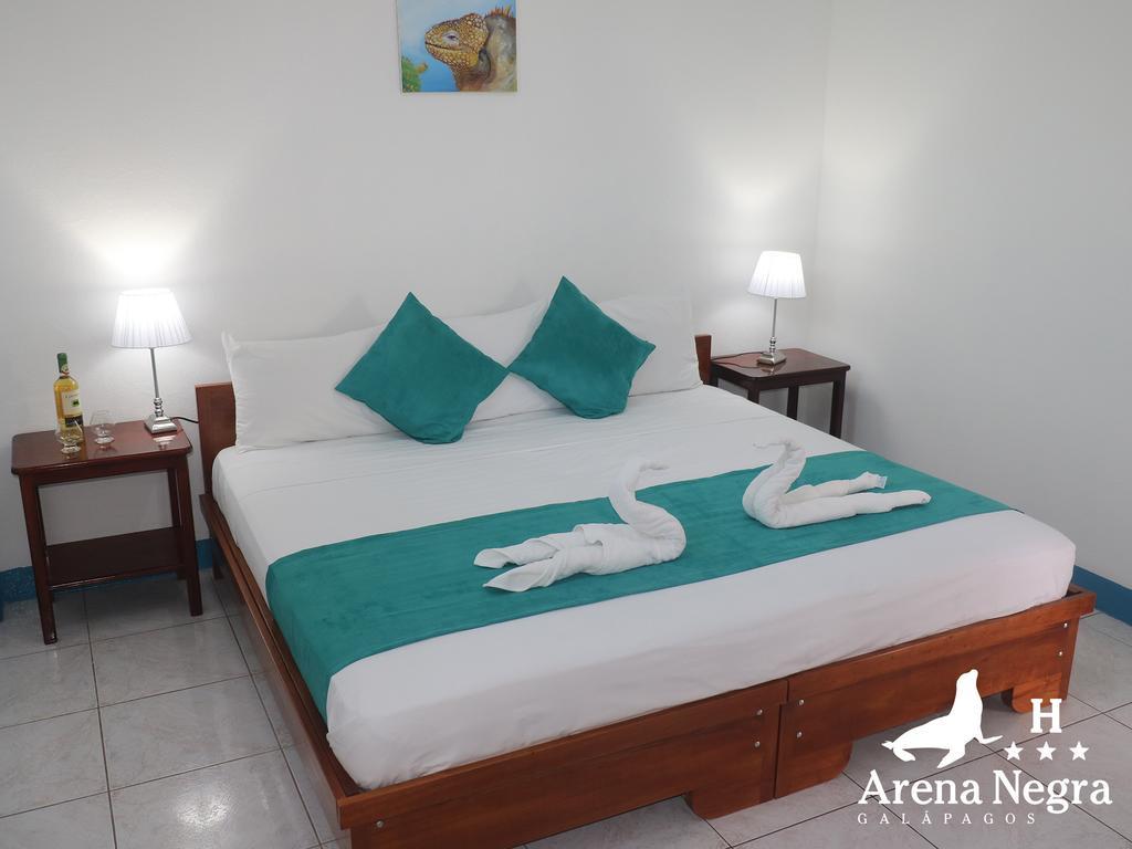 Hostal Arena Negra Puerto Ayora  Ngoại thất bức ảnh