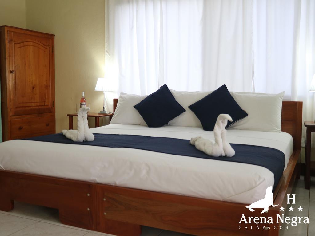 Hostal Arena Negra Puerto Ayora  Ngoại thất bức ảnh