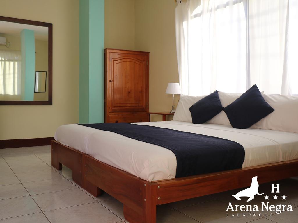 Hostal Arena Negra Puerto Ayora  Ngoại thất bức ảnh