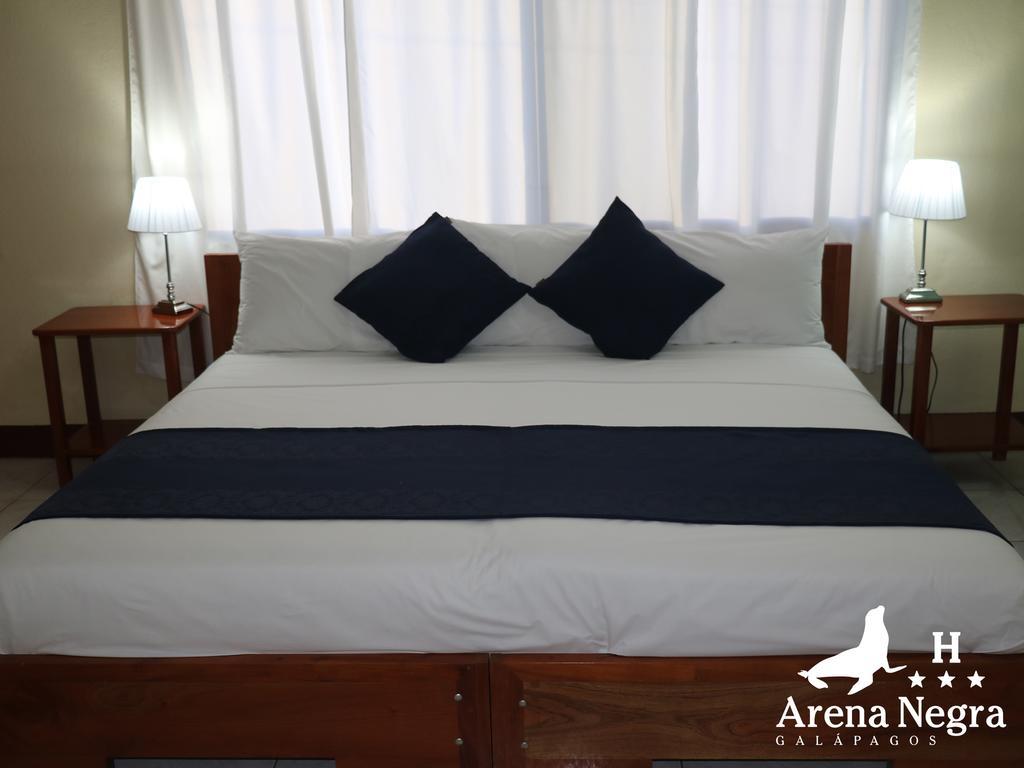 Hostal Arena Negra Puerto Ayora  Ngoại thất bức ảnh