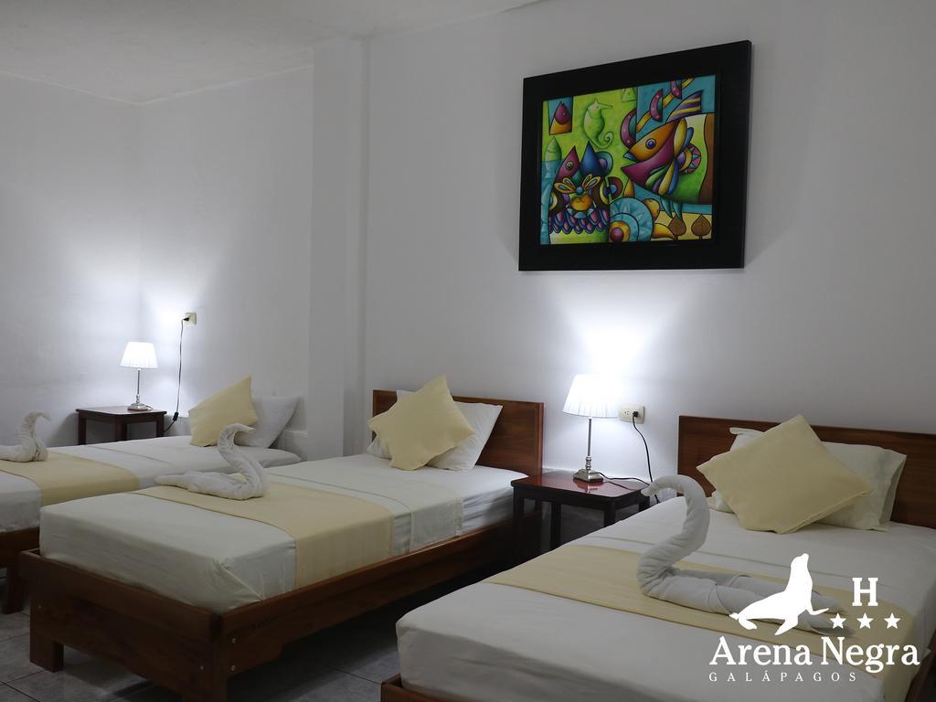 Hostal Arena Negra Puerto Ayora  Ngoại thất bức ảnh