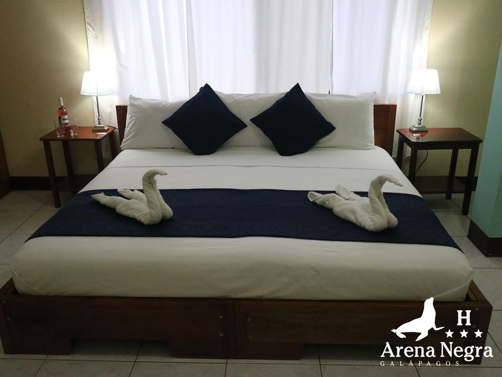 Hostal Arena Negra Puerto Ayora  Ngoại thất bức ảnh