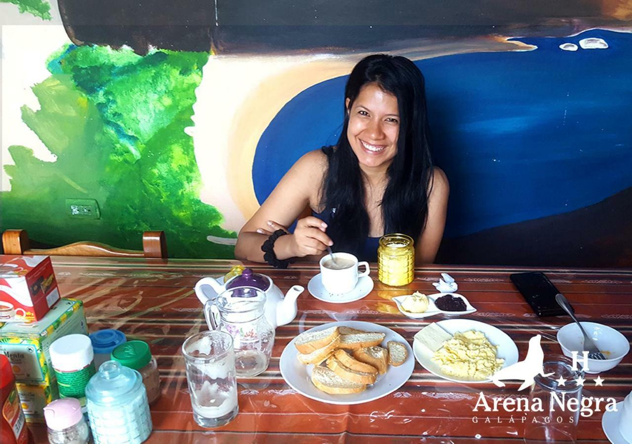Hostal Arena Negra Puerto Ayora  Ngoại thất bức ảnh